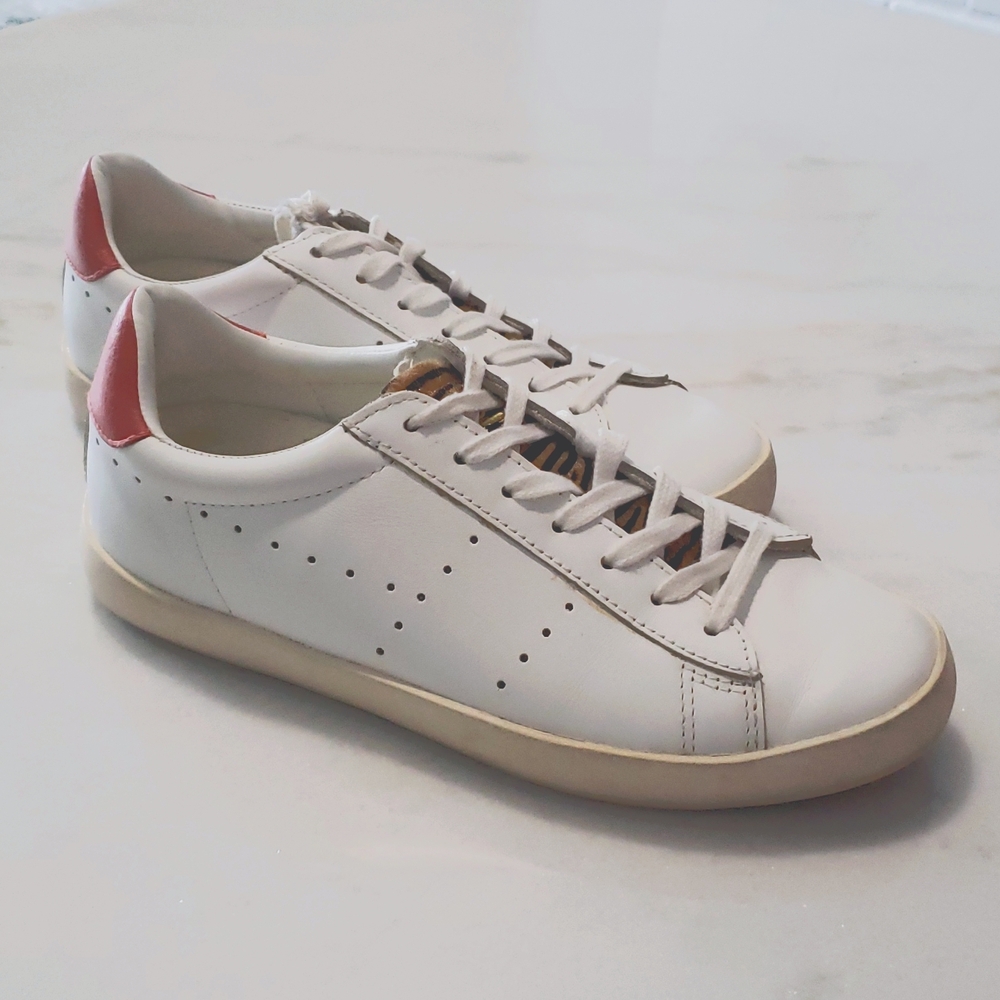 Gola Classics Womens Nova Safari Sneakers Size 6 white hot coral tiger color